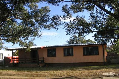 4 Pitcairn Ave, Lethbridge Park, NSW 2770