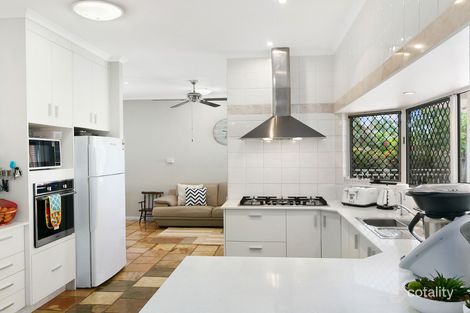 Property photo of 209 Robert Road Bentley Park QLD 4869