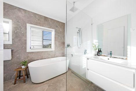 Property photo of 17 Regent Street Cessnock NSW 2325