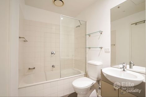 Property photo of 1202/270 King Street Melbourne VIC 3000