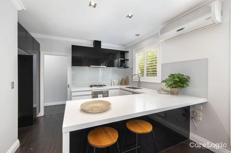Property photo of 142 Roseberry Street Ascot Vale VIC 3032