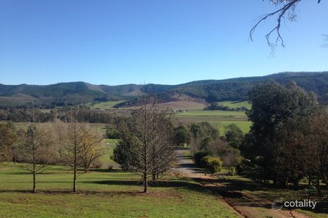 19 Panorama Dr, Buffalo River, VIC 3737