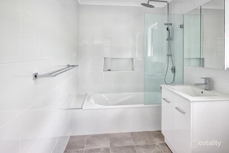 Property photo of 2 Monterey Avenue Mannering Park NSW 2259