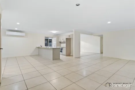 Property photo of 18 Azure Way Hope Island QLD 4212