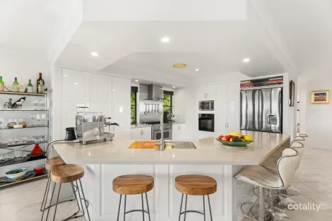 Property photo of 16 Swissalp Drive Urraween QLD 4655