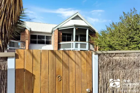 Property photo of 3 Mary Terrace Murray Bridge SA 5253