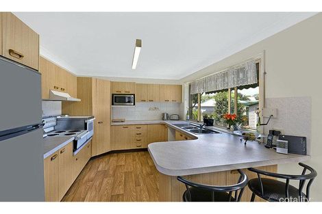 Property photo of 14 Arlington Street Gorokan NSW 2263