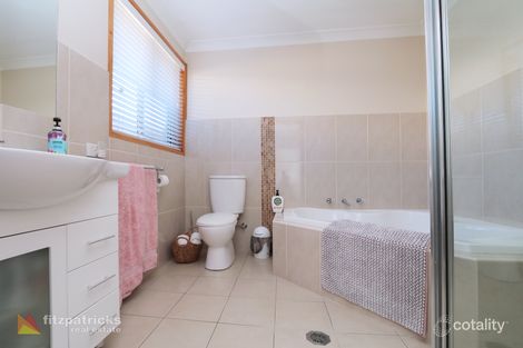 Property photo of 48 Franklin Drive Estella NSW 2650