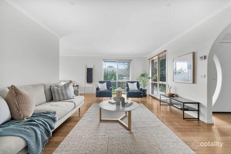 Property photo of 41 Collins Crescent Berwick VIC 3806
