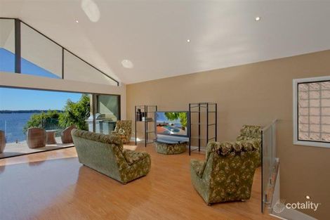 Property photo of 2 Scott Road Mannering Park NSW 2259