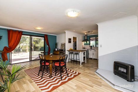 Property photo of 9 Heron Court High Wycombe WA 6057