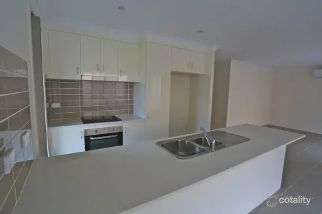 Property photo of 69 Cocoanut Point Drive Zilzie QLD 4710
