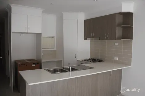 Property photo of 32 Tarling Street Casey ACT 2913