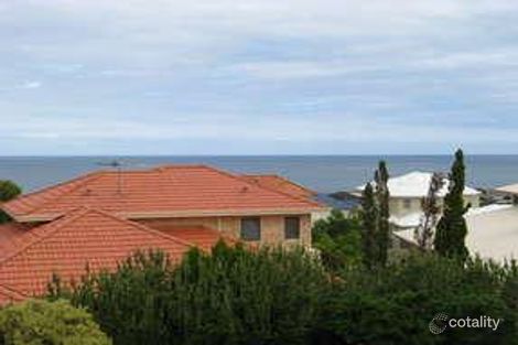 Property photo of 8 Adams Crescent Ocean Reef WA 6027