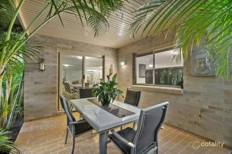Property photo of 34 Drovers Way Wadalba NSW 2259