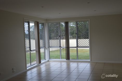 Property photo of 16 James House Close Singleton Heights NSW 2330