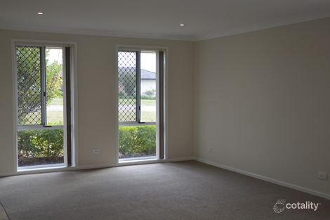 Property photo of 16 James House Close Singleton Heights NSW 2330