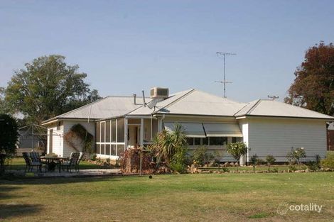 37 Young St, Holbrook, NSW 2644