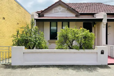 33 Fernbank St, Marrickville, NSW 2204