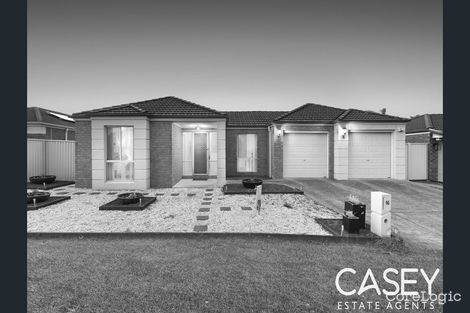 Property photo of 16 Butterfield Place Cranbourne East VIC 3977