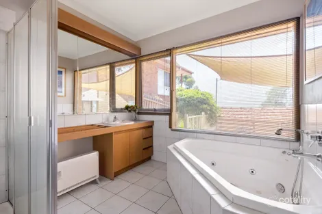 Property photo of 28 Dyson Drive Sunbury VIC 3429