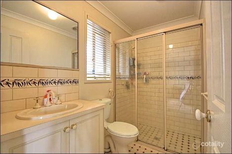 Property photo of 5 Coates Court Brassall QLD 4305