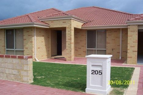205 Cook Ave, Hillarys, WA 6025