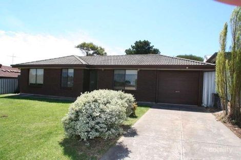 3 Holdfast Rd, Huntfield Heights, SA 5163