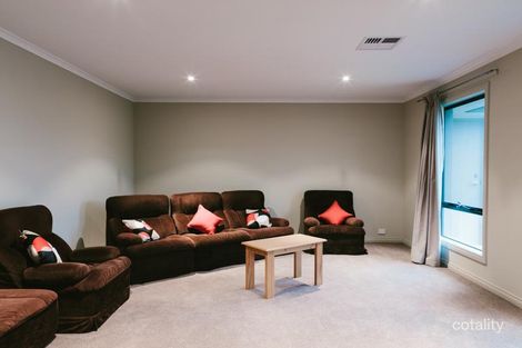 Property photo of 10 Thorpe Close Noarlunga Downs SA 5168