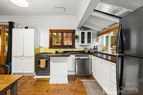 Property photo of 17 Ridge Road Kalorama VIC 3766