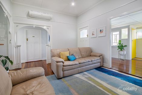 Property photo of 4 Greenham Street Raceview QLD 4305