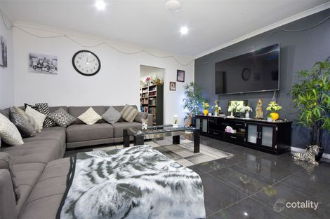 Property photo of 19 Whyalla Circle Port Kennedy WA 6172
