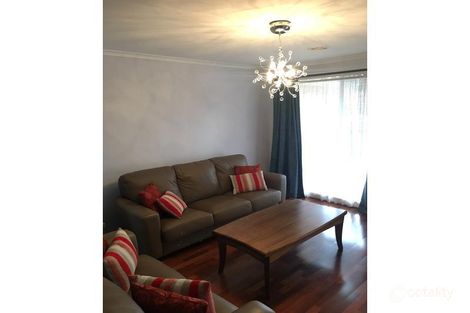 Property photo of 6 Hardy Avenue Craigieburn VIC 3064