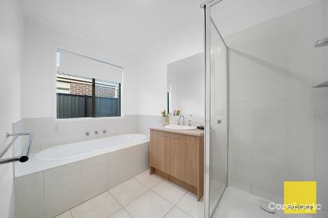 Property photo of 17 Camelot Drive Tarneit VIC 3029