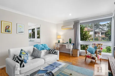 Property photo of 10 Harwood Close Mannering Park NSW 2259