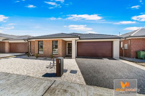 38 Aquatic Dr, Cranbourne West, VIC 3977