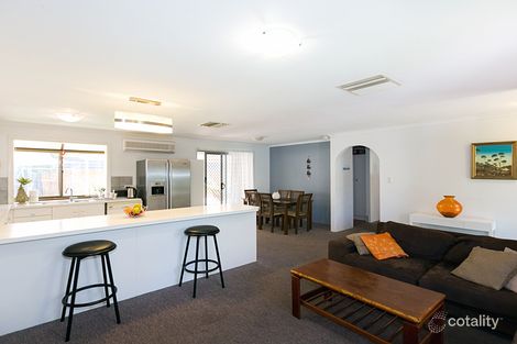 10 Laver Ct, Sadadeen, NT 0870