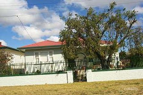 38 Henderson St, Newtown, QLD 4350