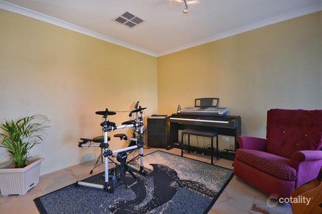 Property photo of 118 St Stephens Crescent Tapping WA 6065