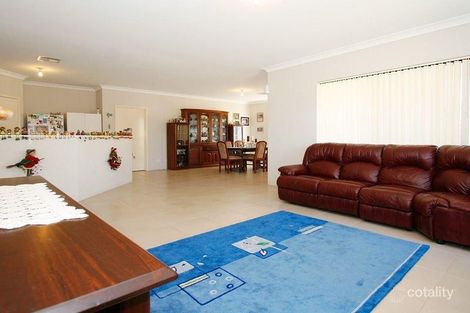 11 Jackadder Ave, Hammond Park, WA 6164