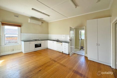 Property photo of 45 Lampard Road Drouin VIC 3818