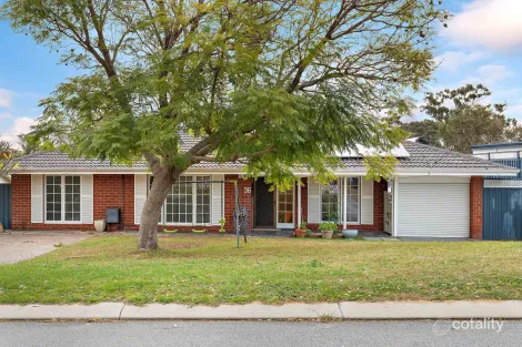 Property photo of 36 Lensham Place Armadale WA 6112