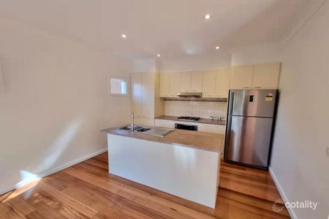 Property photo of 2/9 Lloyd Street Mont Albert North VIC 3129