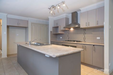 Property photo of 15 Ellenborough Crescent Manor Lakes VIC 3024