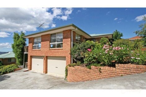 1/2 Hickson Pl, West Hobart, TAS 7000