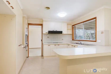 Property photo of 3 Byatt Place Isaacs ACT 2607