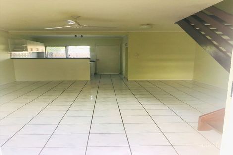 Property photo of 7/126 Pease Street Manoora QLD 4870