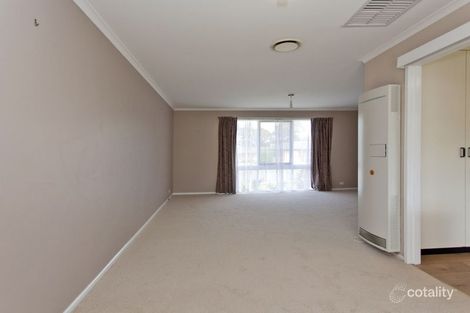 Property photo of 27 Hotham Circuit Thurgoona NSW 2640