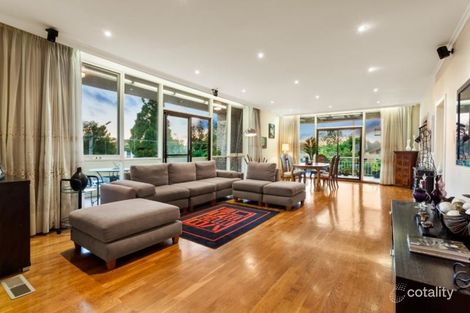 Property photo of 1 Fernhill Road Caulfield South VIC 3162