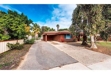 103 Agincourt Dr, Forrestfield, WA 6058